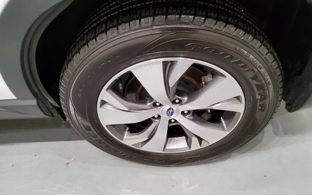 Used 2024 Subaru Ascent Premium w/ Convenience Package image 35