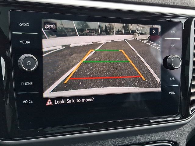 Used 2023 Volkswagen Atlas Cross Sport SEL R-Line image 18