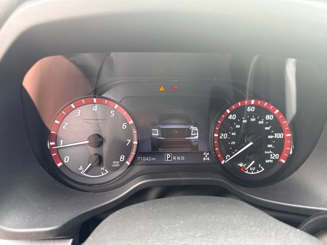 Used 2023 Nissan Titan PRO-4X w/ Pro-4x Convenience Package AWD/4WD image 4
