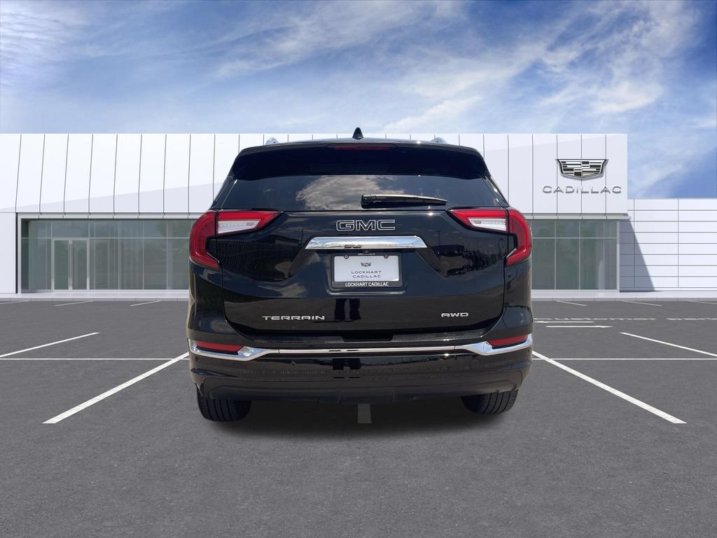 Used 2024 GMC Terrain Denali w/ Black Diamond Edition AWD/4WD image 7
