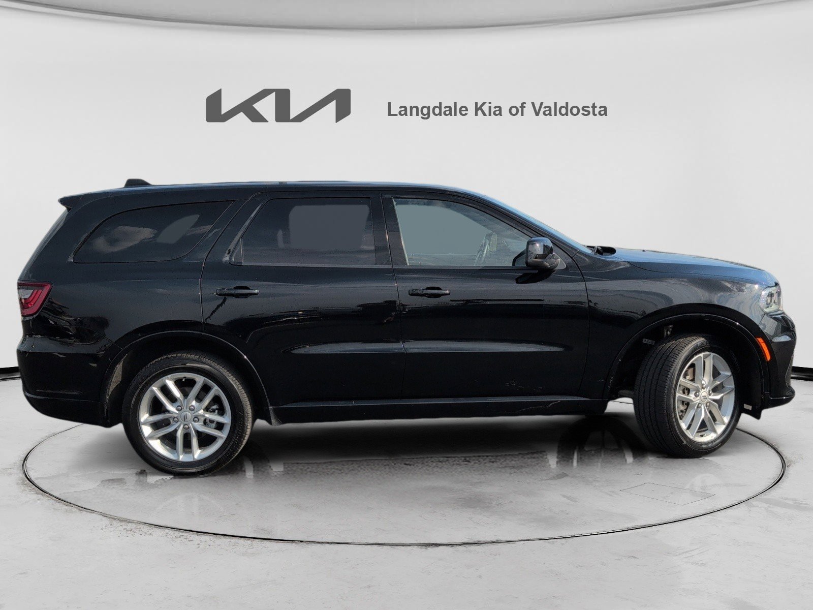 Used 2025 Dodge Durango GT AWD/4WD image 3
