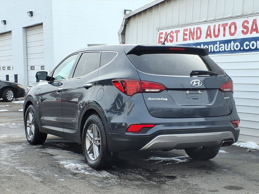 Used 2018 Hyundai Santa Fe Sport image 3