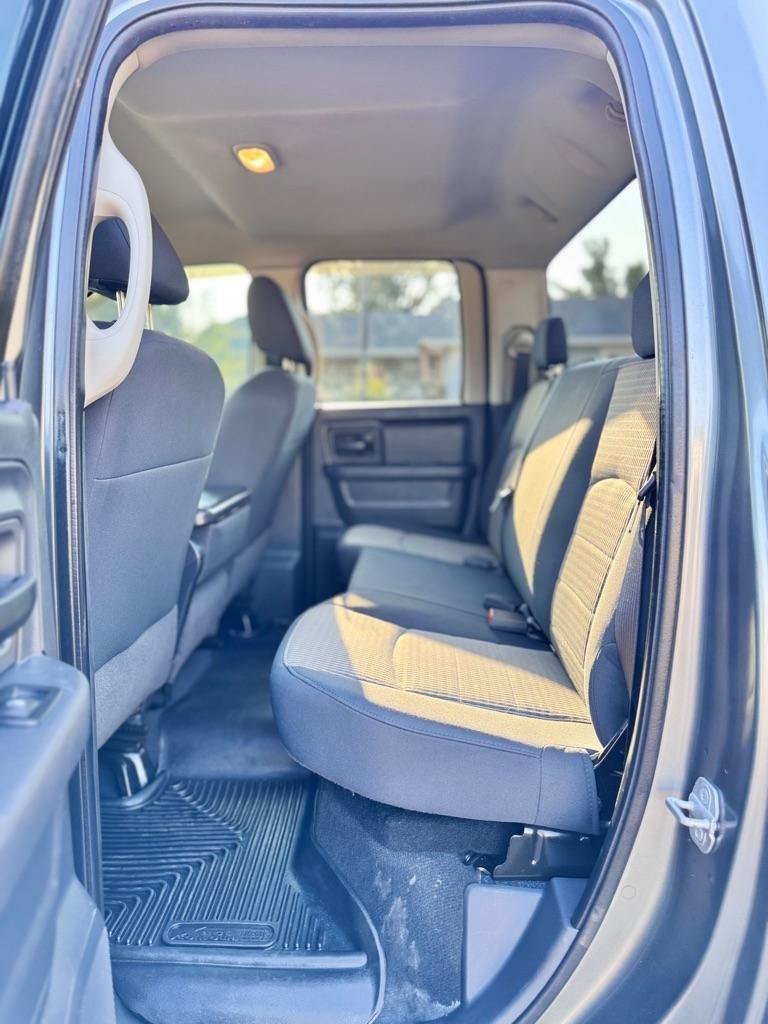 Used 2009 Dodge Ram 1500 Truck ST w/ ST Popular Equipment Group AWD/4WD image 18