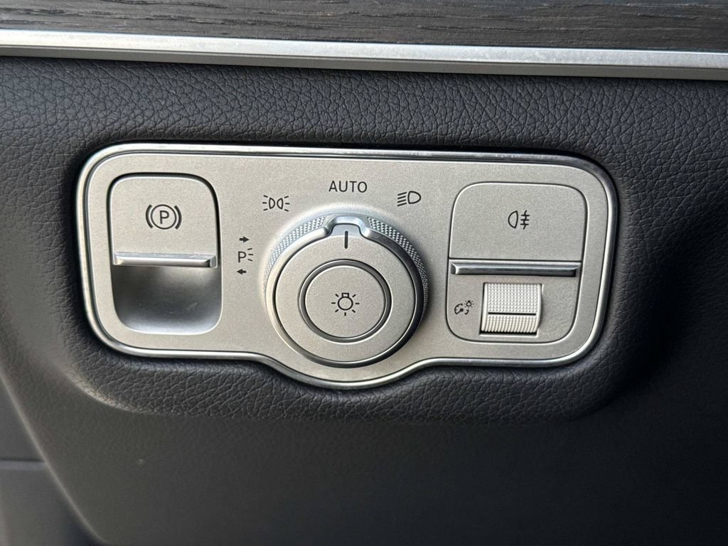 Used 2022 Mercedes-Benz GLE 350 4MATIC image 43