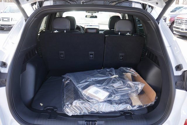New 2026 Ford Escape ST-Line Select w/ Tech Pack #1 AWD/4WD image 12
