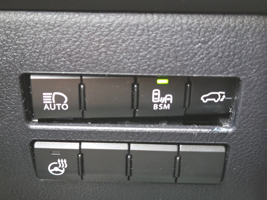 Used 2018 Lexus NX 300h AWD w/ Premium Package image 20