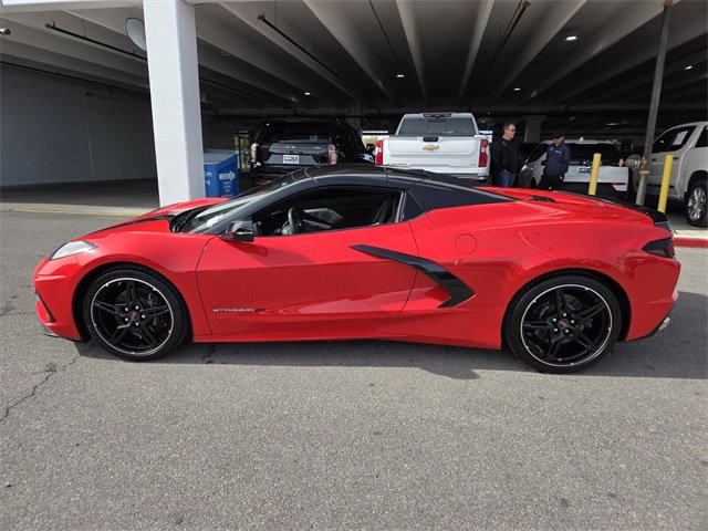 Used 2024 Chevrolet Corvette Stingray Preferred Conv image 3