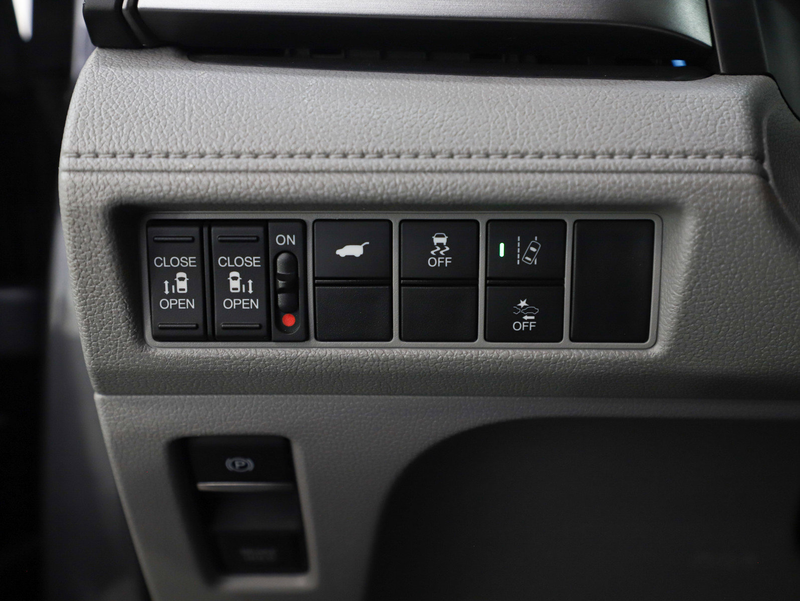 Used 2018 Honda Odyssey EX-L image 22