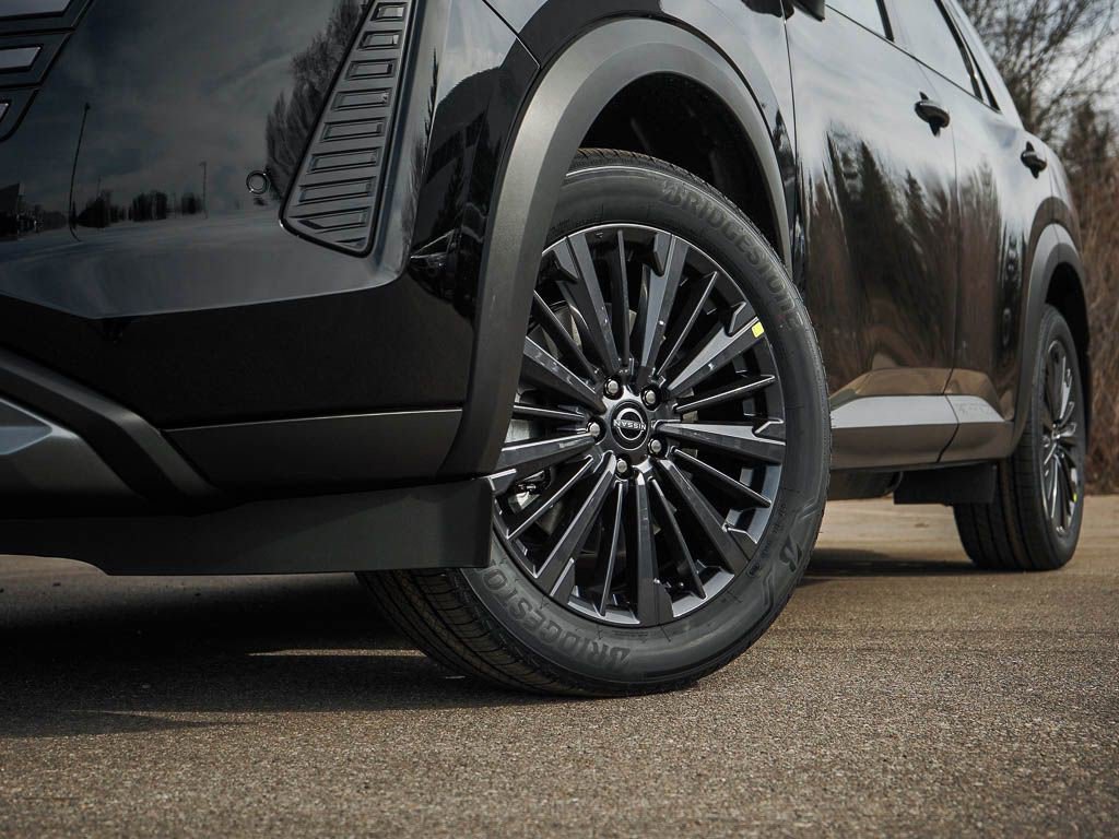 New 2026 Nissan Pathfinder SL w/ SL Premium Package AWD/4WD image 6