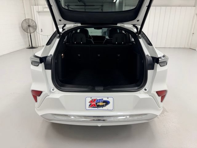 Used 2024 Buick Envista Avenir FWD image 24
