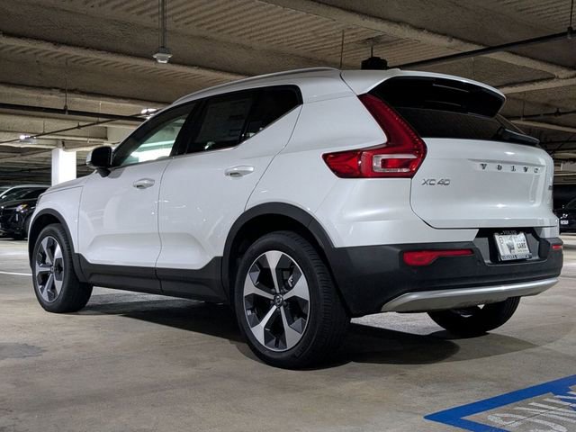 New 2025 Volvo XC40 B5 Core w/ Protection Package Premier image 5
