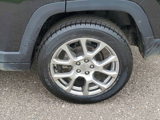 Used 2022 Jeep Compass Latitude AWD/4WD image 17