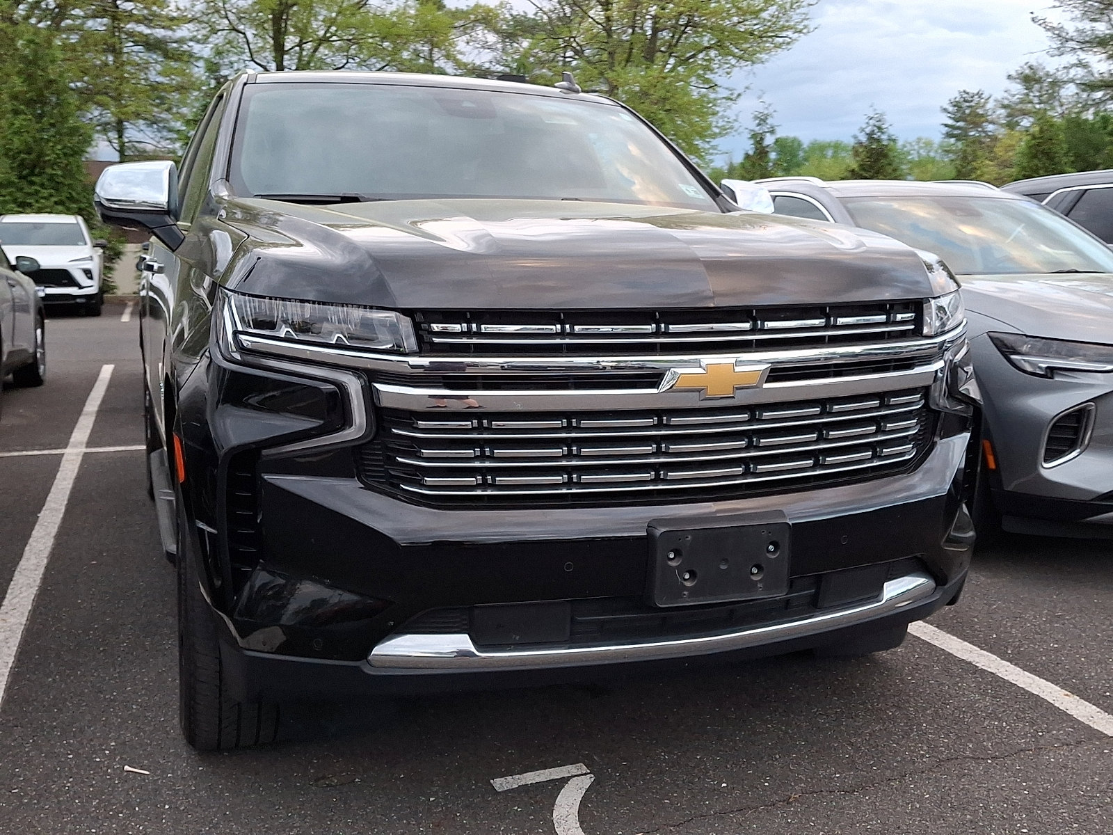 Used 2023 Chevrolet Tahoe Premier image 4