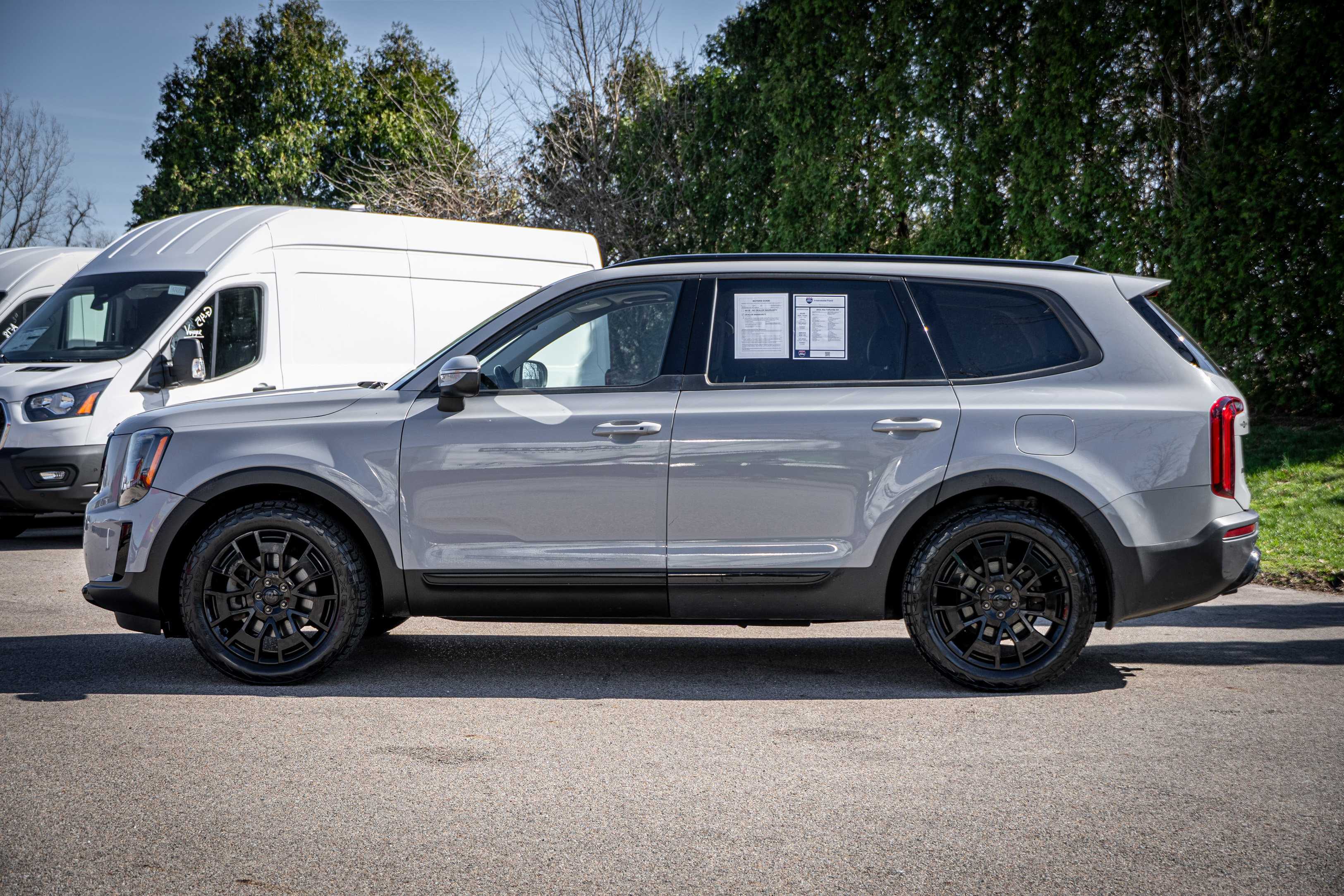 Used 2021 Kia Telluride EX w/ EX Premium Package image 8