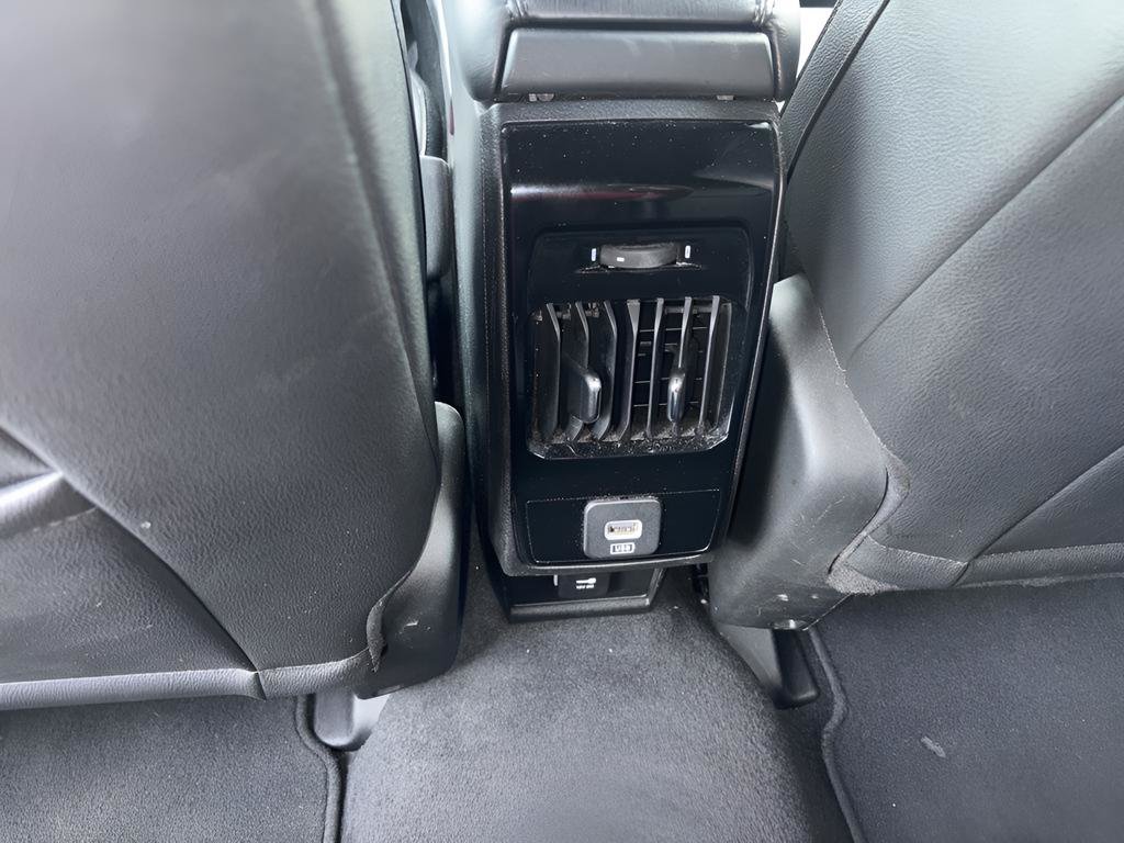 Used 2025 Jeep Compass Limited AWD/4WD image 31