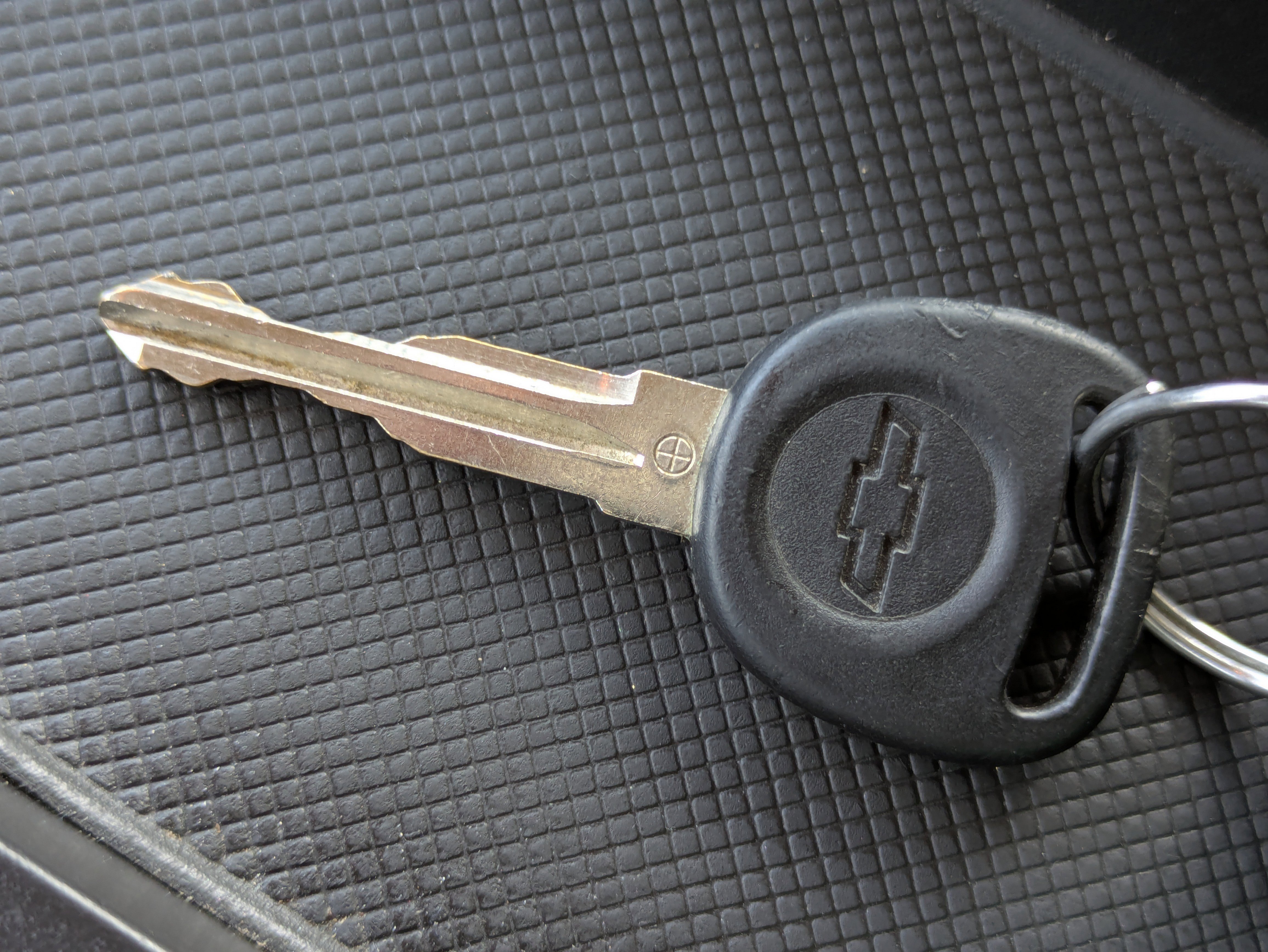 Used 2013 Chevrolet Avalanche LTZ image 21