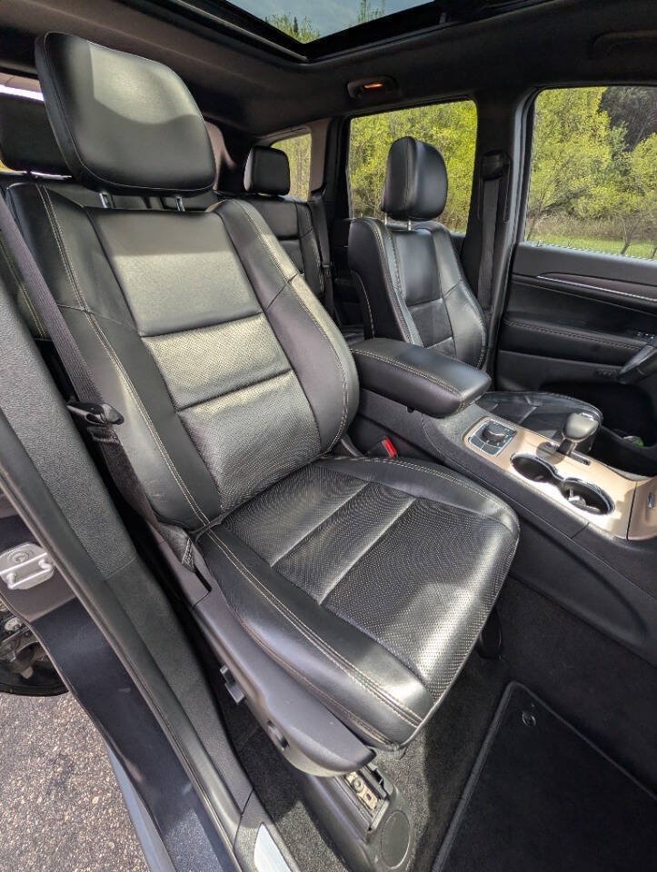 Used 2015 Jeep Grand Cherokee Limited w/ Luxury Group II AWD/4WD image 23