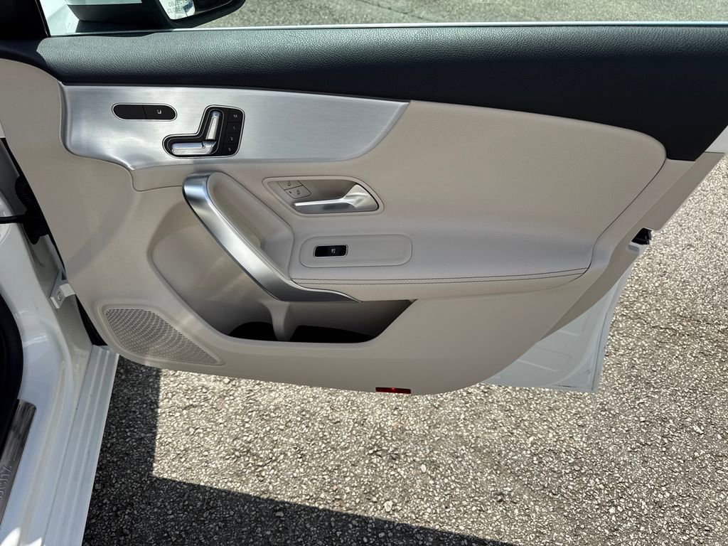 Used 2021 Mercedes-Benz A 220 4MATIC image 14