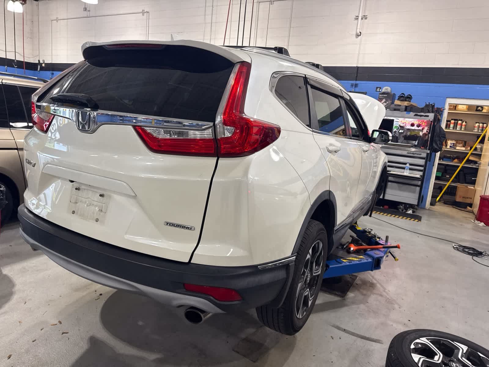 Used 2017 Honda CR-V Touring image 7