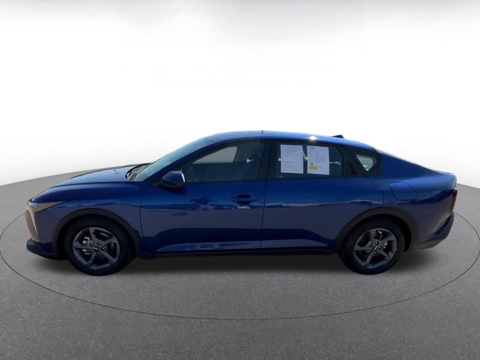 Used 2025 Kia K4 FWD image 9