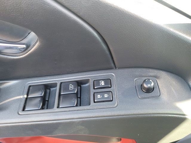 Certified 2025 Nissan Frontier PRO-4X image 13