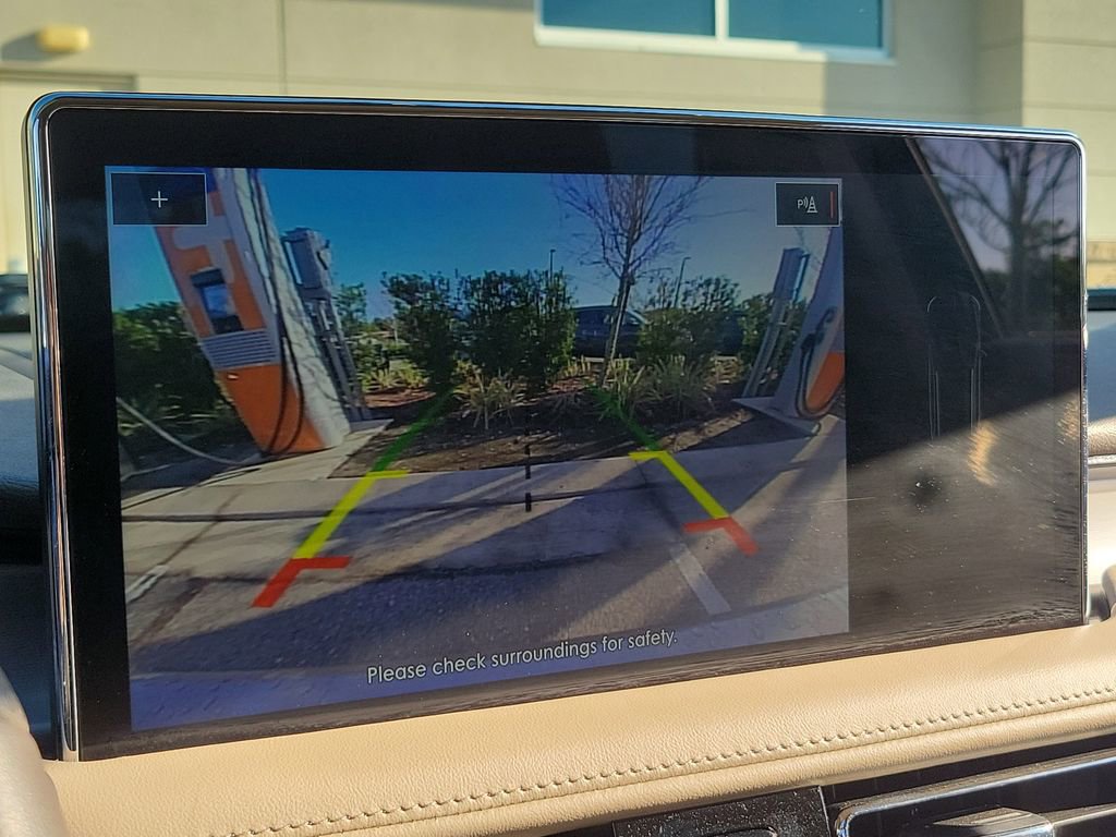 Used 2023 Lincoln Nautilus AWD w/ Premium Package image 28