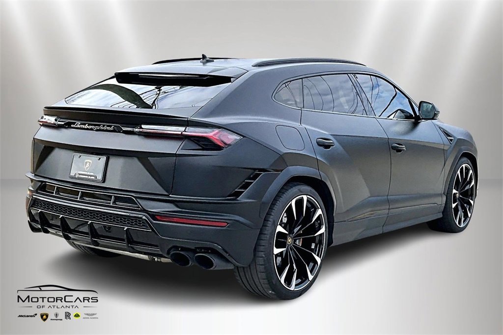 Used 2024 Lamborghini Urus S image 11