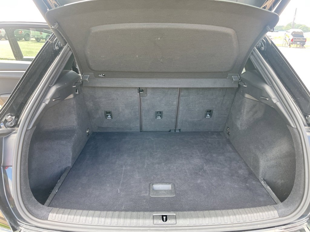 Used 2021 Audi Q3 2.0T Premium image 11