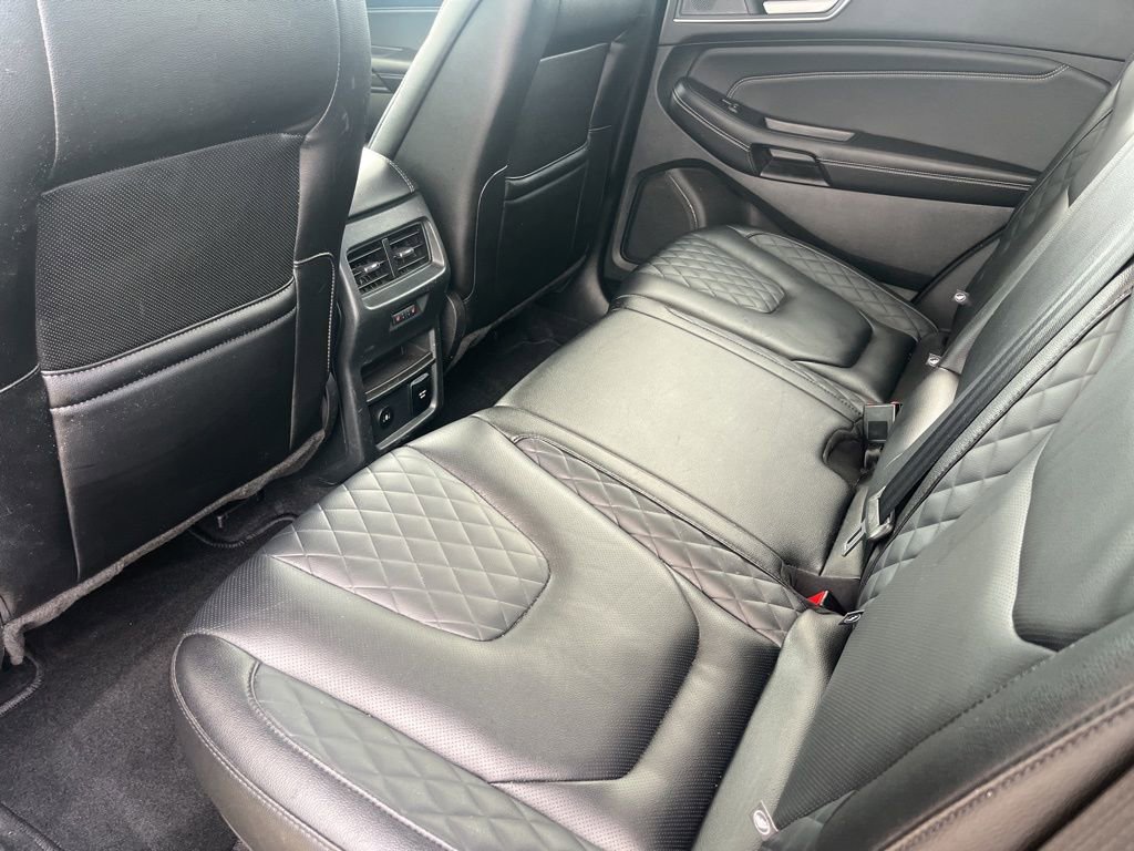 Used 2024 Ford Edge Titanium w/ Equipment Group 301A image 30