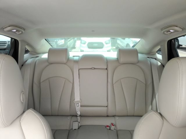 Used 2017 Buick LaCrosse Essence FWD image 34