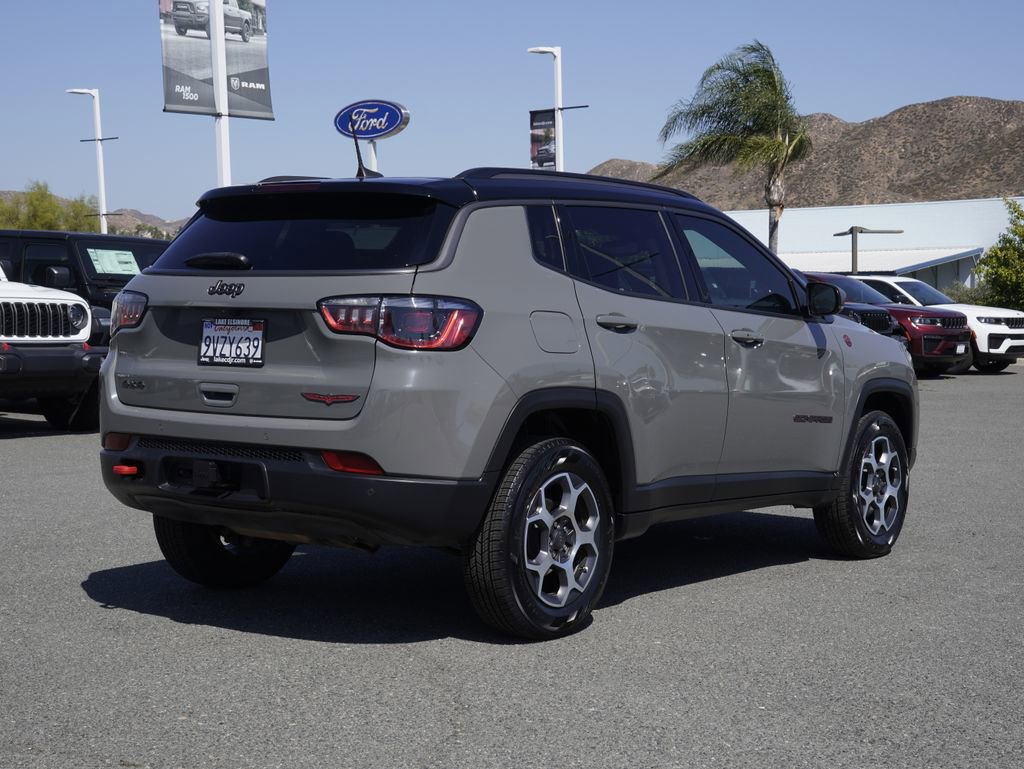 Certified 2022 Jeep Compass Trailhawk w/ Trailhawk Convenience Group AWD/4WD image 4