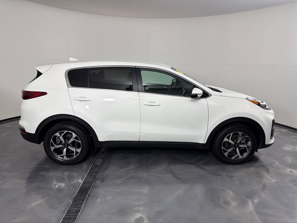 Used 2020 Kia Sportage LX w/ LX Popular Package FWD image 4