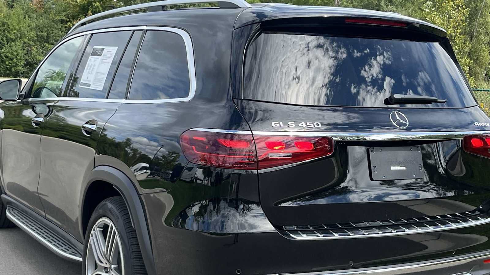 Used 2026 Mercedes-Benz GLS 450 4MATIC image 17