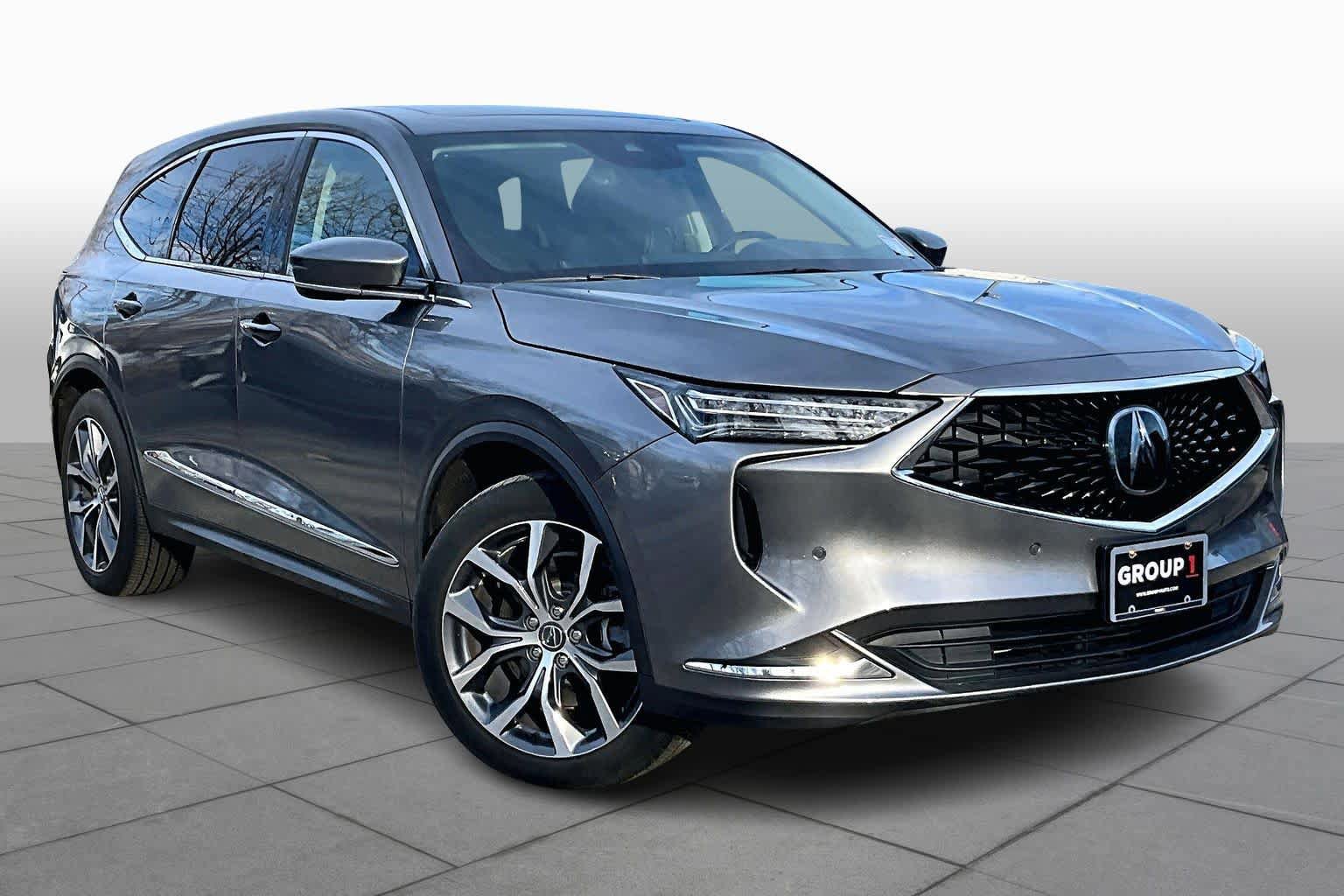 Used 2023 Acura MDX SH-AWD w/ Technology Package image 3
