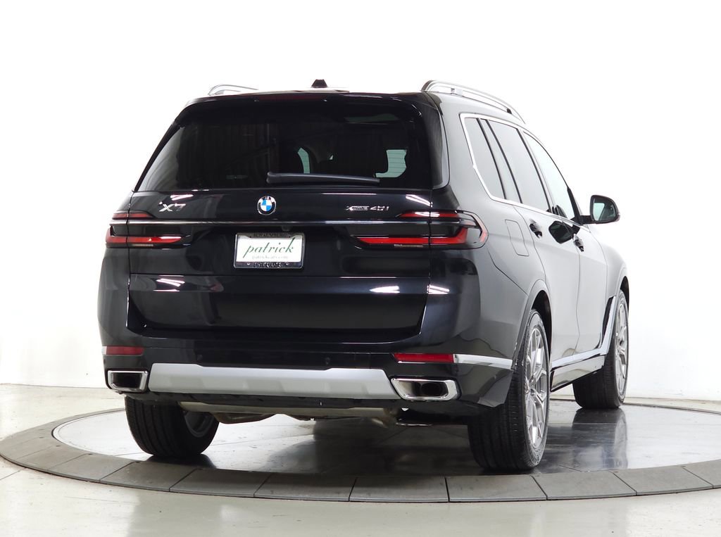 Used 2026 BMW X7 xDrive40i AWD/4WD image 12