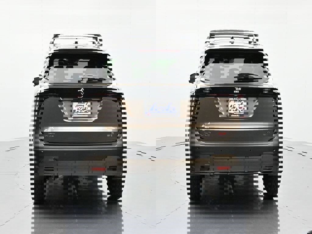 New 2026 Nissan Kicks SR image 6