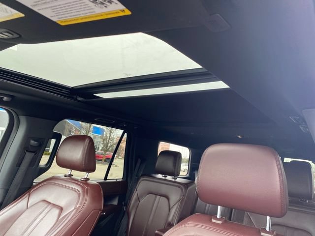 Used 2024 Ford Expedition Limited AWD/4WD image 15