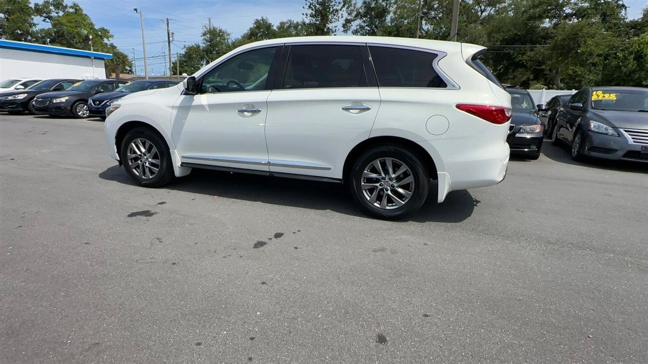 Used 2013 INFINITI JX35 AWD w/ Premium Pkg image 13