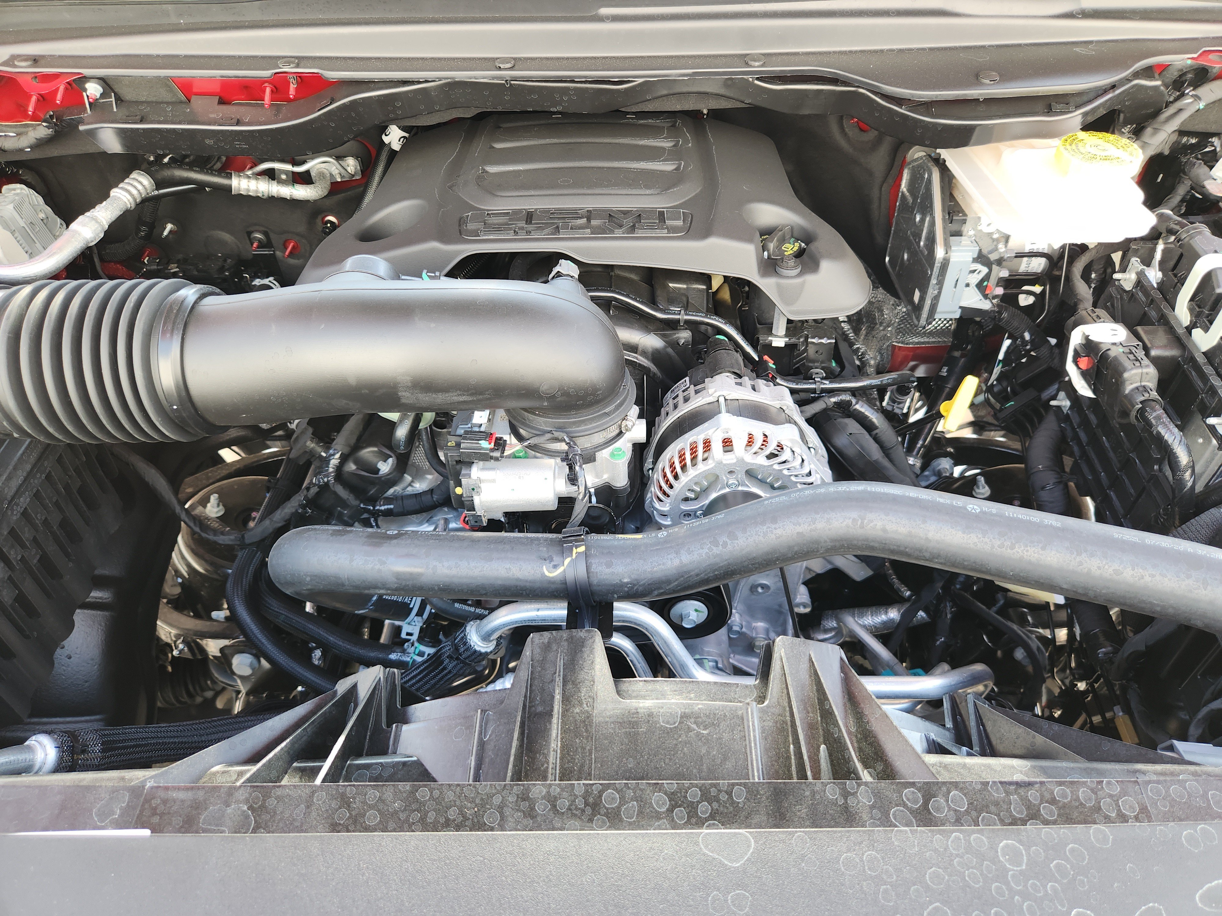 New 2027 RAM 1500 Laramie AWD/4WD image 21