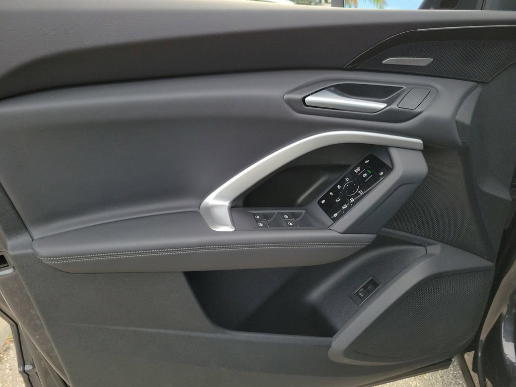 Certified 2025 Audi Q5 Premium w/ Premium Plus AWD/4WD image 19