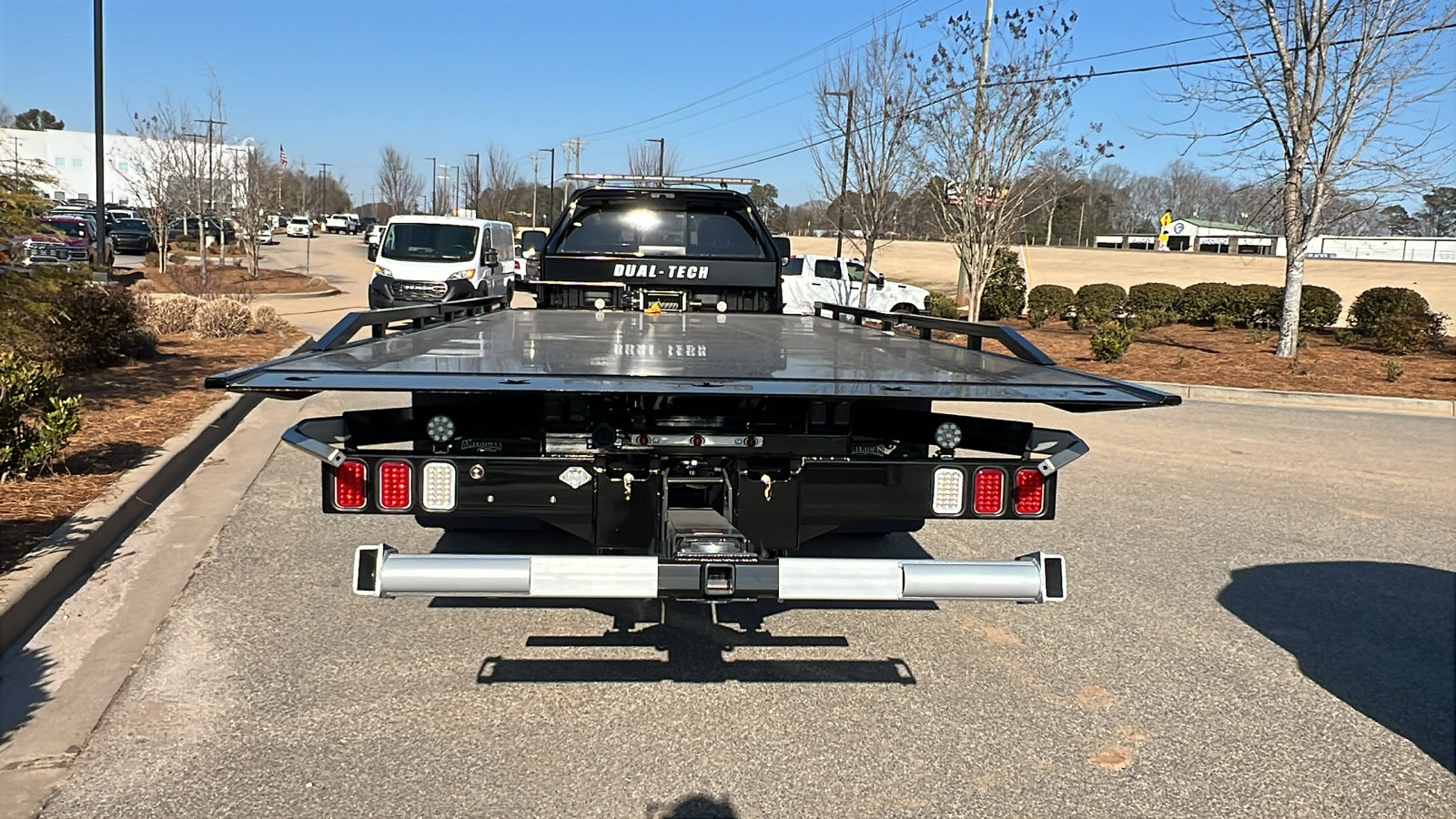 New 2025 RAM 5500 4x4 Crew Cab image 9