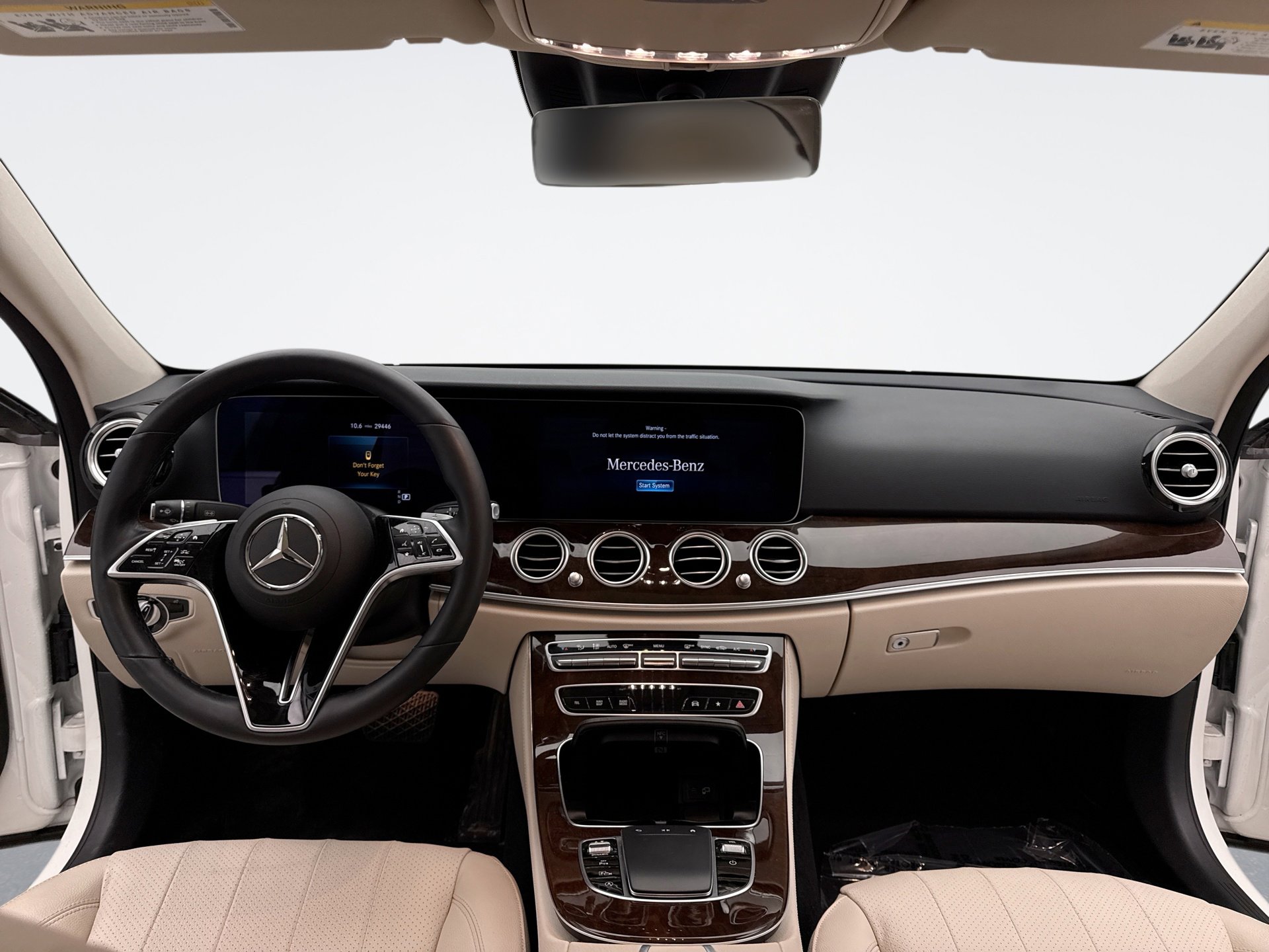Used 2022 Mercedes-Benz E 350 4MATIC Sedan image 14