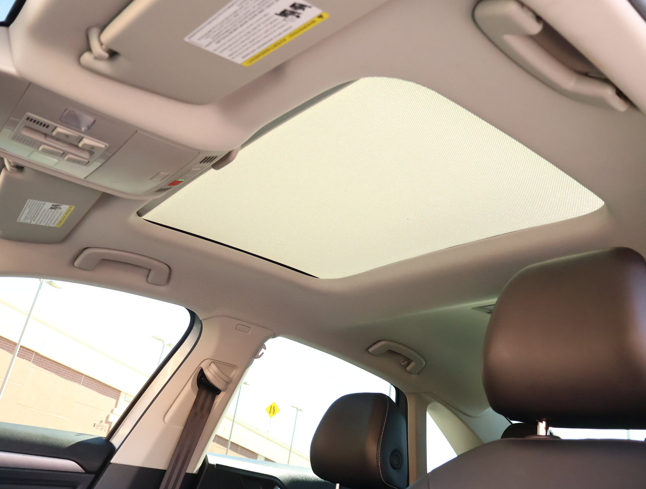 Used 2024 Volkswagen Jetta SE image 21