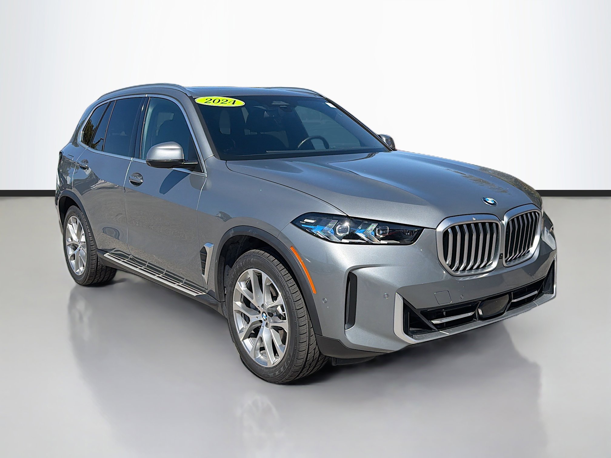 Used 2024 BMW X5 sDrive40i w/ Premium Package