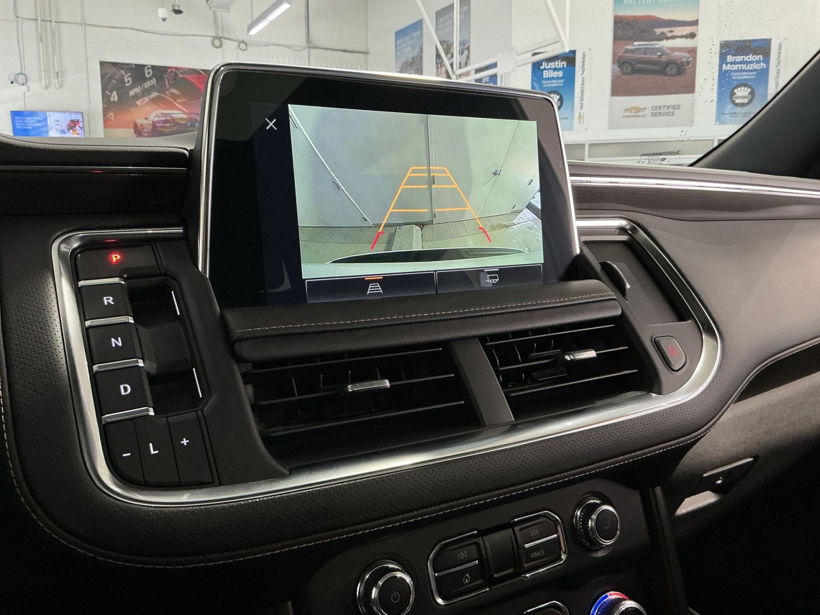 Used 2022 GMC Yukon AT4 image 27