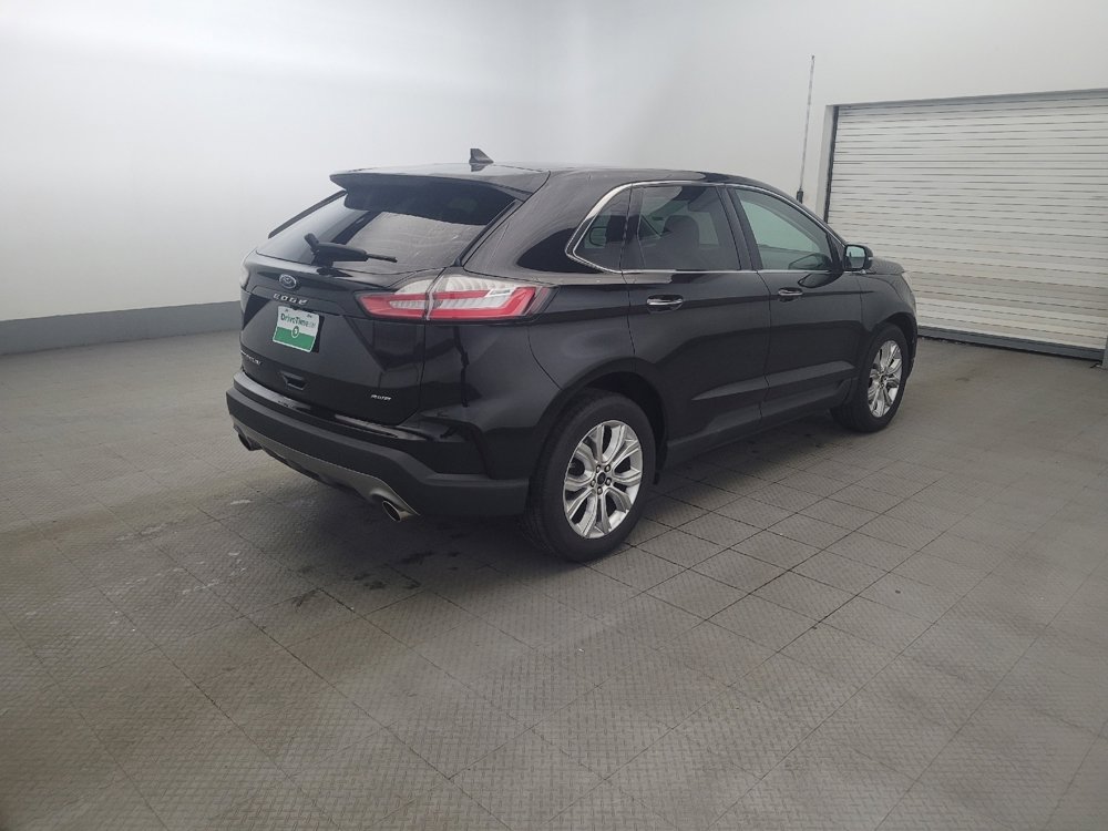 Used 2023 Ford Edge Titanium AWD/4WD image 9
