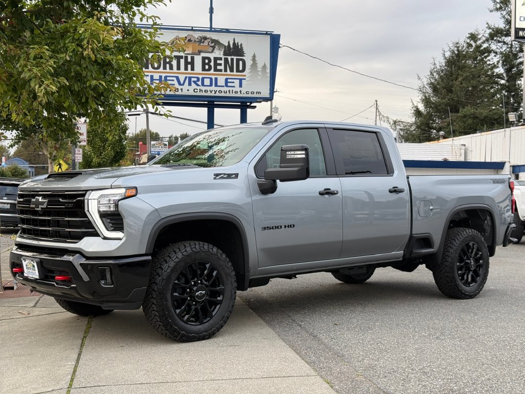 New 2026 Chevrolet Silverado 3500 LT w/ Trail Boss Package AWD/4WD image 1