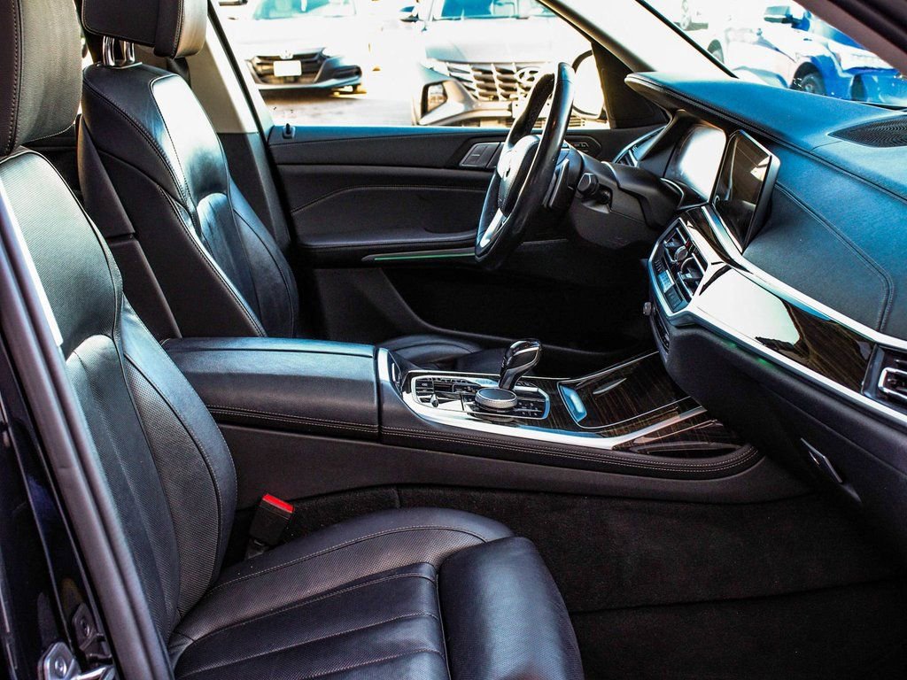 Used 2021 BMW X7 xDrive40i image 48
