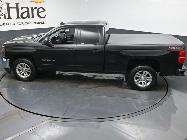 Used 2018 Chevrolet Silverado 1500 LT w/ All Star Edition image 39