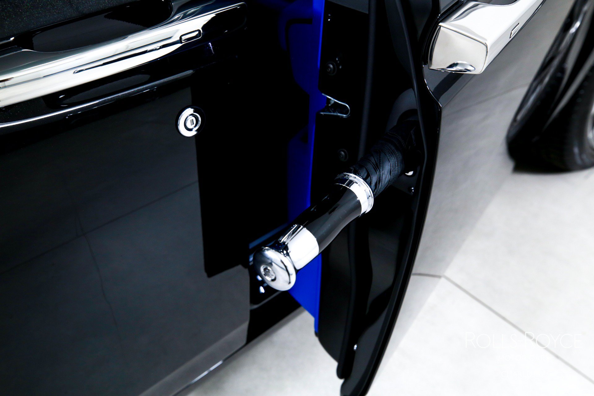 New 2027 Rolls-Royce Phantom Sedan RWD image 25